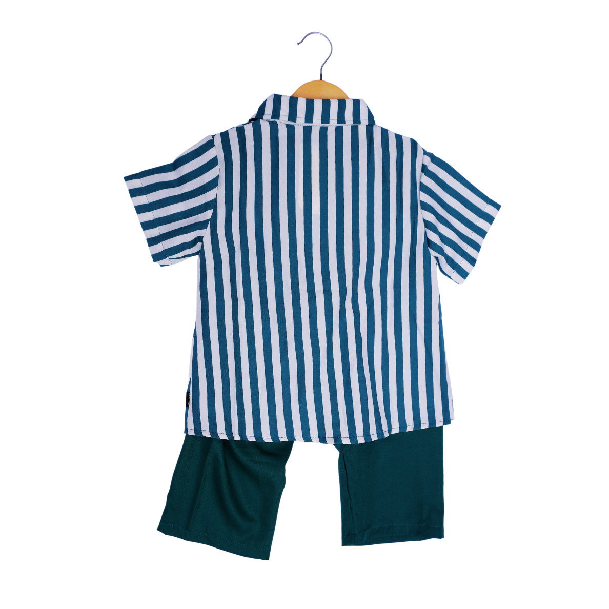 Stylish Kids' Striped Outfit - Comfortable & Durable Clothing